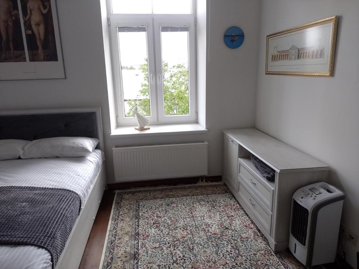 Premium Class Apartment, Free Parking, Maximum 5 Guests, 2 Bedrooms, 3 Beds 里加 外观 照片